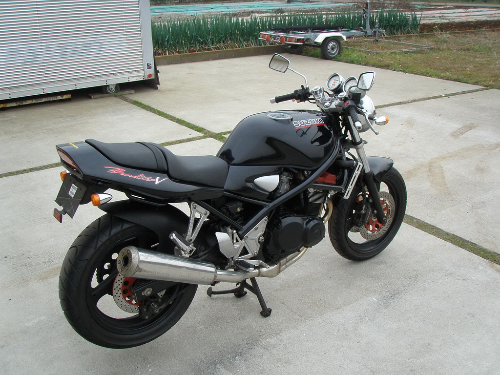 Купить мотоцикл Suzuki Bandit400V 1991 фото 7